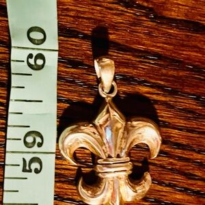Sterling Silver Fleur-de-Lis Pendant